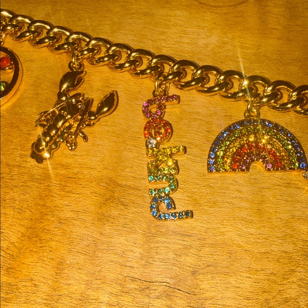 Kurt Geiger charm bracelet NWT - Picture 5 of 9
